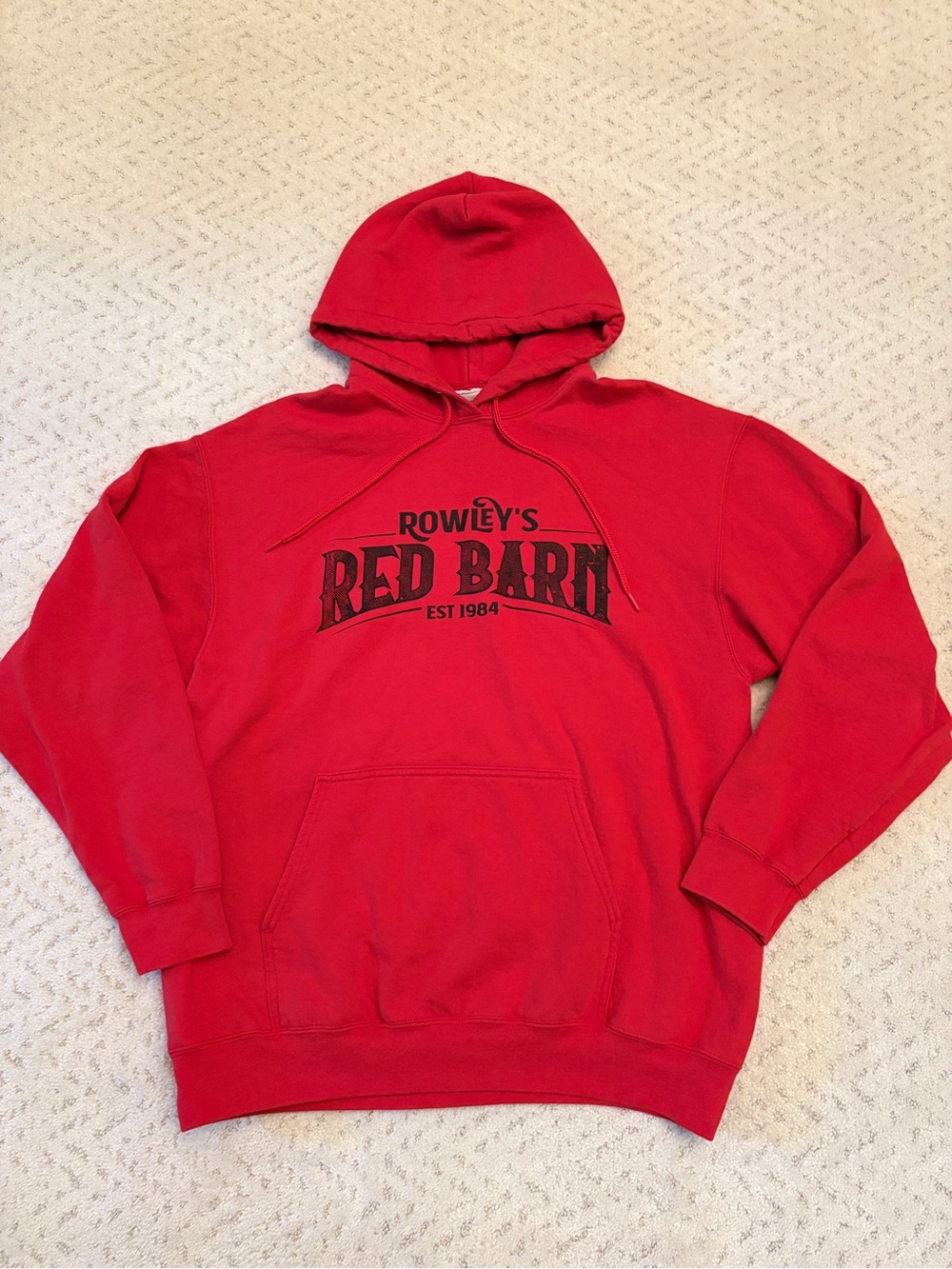 Rowleys Red Barn Mens Hoodie Sweatshirt Size L Utah Destination Farm Market